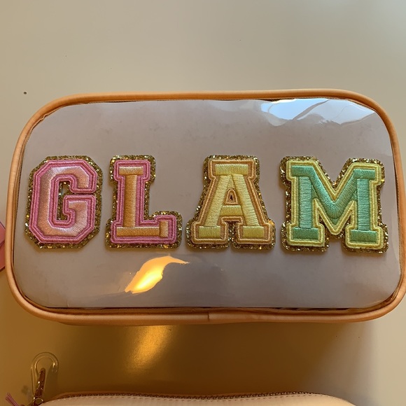 ONLY ONE LEFT! πStoney Clover Lane x Target GLAM Patch Small Pouch - Picture 14 of 17